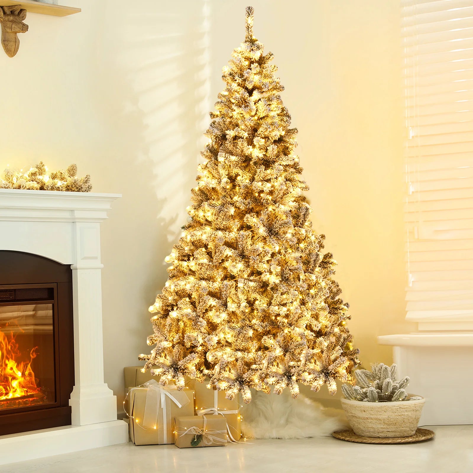 Artificial Christmas Tree with Metal Stand 6/ 7. 5/ 9FT, with Natural Snow Effect for Festivals, Indoor and Outdoor, White